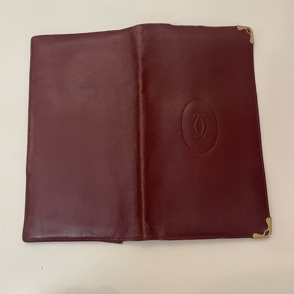Cartier Burgundy Leather Card Holder with Gold Detail - Picture 3 of 14